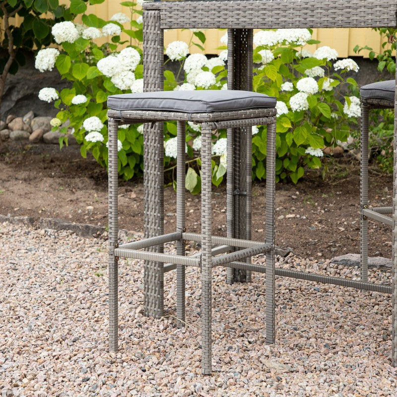Se Vestone - Barstol i grå kunst rattan ❤ Kæmpe udvalg i 3-nordic - Køb online på udsalg og tilbud lige nu ❤ Hurtig levering til lave fragtpriser - Varenummer: 3-nordic-5653 og barcode / Ean: på lager - Udsalg på Haven - Havemøbler - Siddemøbler til haven - Barstole Spar helt op til 57% - Udsalg på produkter fra mere end 2.739 brands
