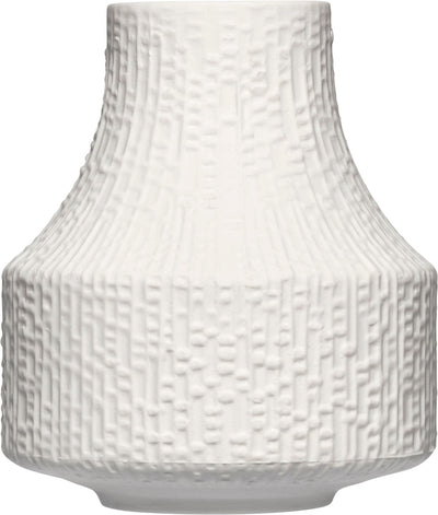 Se Iittala Ultima Thule Vase 9,7 cm Keramik Str 9,7 cm - Vaser ❤ Stort online udvalg i Iittala ❤ Meget billig fragt og hurtig levering: 1 - 2 hverdage - Varenummer: MGS-S12668812 og barcode / Ean: 6411923679640 på lager - Udsalg på Bolig - Interiør - Vaser & urtepotteskjulere - Vaser Spar op til 62% - Over 1112 kendte brands på udsalg