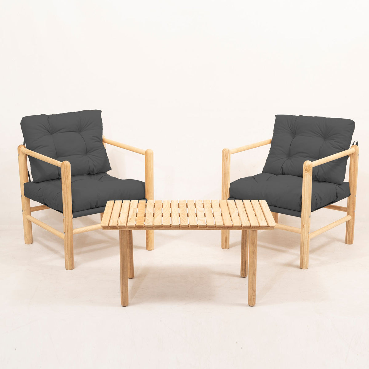 Se NORDVÄRK MYG02 udendørs loungesæt m. 1 havebord og 2 stole - antracitgrå hynder og natur kastanjetræ ❤ Kæmpe udvalg i - Køb online på udsalg og tilbud lige nu ❤ Billig fragt • Hurtig levering - Varenummer: Boboonline-118552 og barcode / Ean: 8684283657407 på lager - Udsalg på Udendørs møbler,Udendørs loungemøbler,Udendørs loungesæt,
Udendørs møbler,
Udendørs loungemøbler,
Terrasse og have,
Ude Store besparelser – op til 71% - Store besparelser på over 2.281 brands