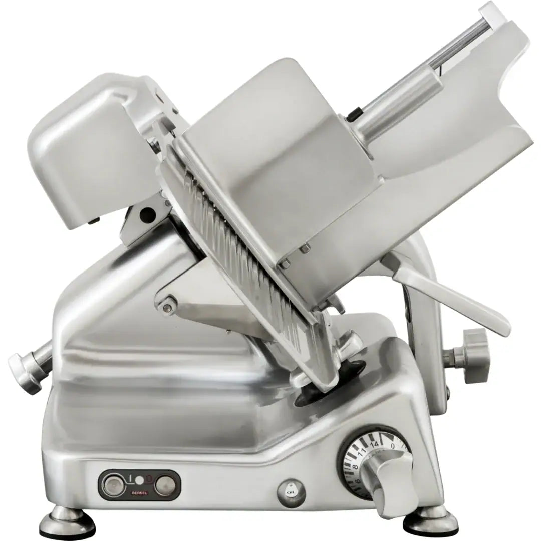 Berkel Suprema PEG370 skråtstillet pålægsmaskine i størrelse Ø370 mm til delikatesse