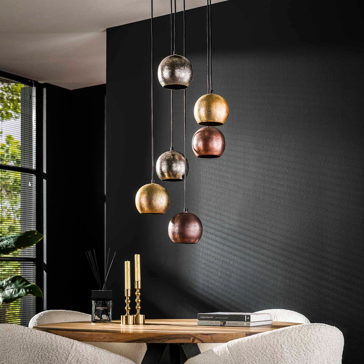 Se Dartford - Loftlampe med seks skærme i tre forskellige farver Levering uden pære ❤ Kæmpe udvalg i 3-nordic - Køb online på udsalg og tilbud lige nu ❤ Billig fragt • Hurtig levering - Varenummer: 3-nordic-5178-6489 og barcode / Ean: på lager - Udsalg på Lamper - Loftlamper - pendler - Hjørnelamper Store besparelser – op til 77% - Spar stort på mere end 2.739 brands