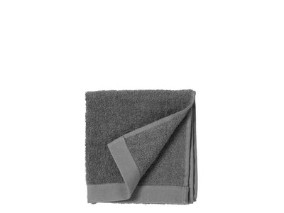 Se Södahl - Comfort organic Håndklæde, 40 x 60 cm, grey ✔ Kæmpe udvalg i Södahl ✔ Hurtig levering: 1 - 2 Hverdage samt billig fragt - Varenummer: RKTK-SO727554 og barcode / Ean: '5722007275544 på lager - Udsalg på Spar op til 55% - Over 1160 kendte mærker på udsalg
