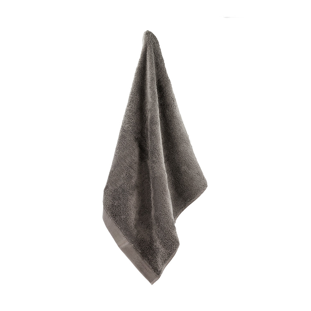Se ORGANIC COMFORT Håndklæder - Mørkegrå - 50x100 cm ❤ Kæmpe udvalg i Södahl Organic - Køb online på udsalg og tilbud lige nu ❤ Super billig fragt og lynhurtig levering - Varenummer: HomeFeeling-7303 og barcode / Ean: 5722000328483 på lager - Udsalg på Alt til badeværelset - Håndklæder Få op til 69% i rabat - Shop udsalg fra mere end 1.798 mærker