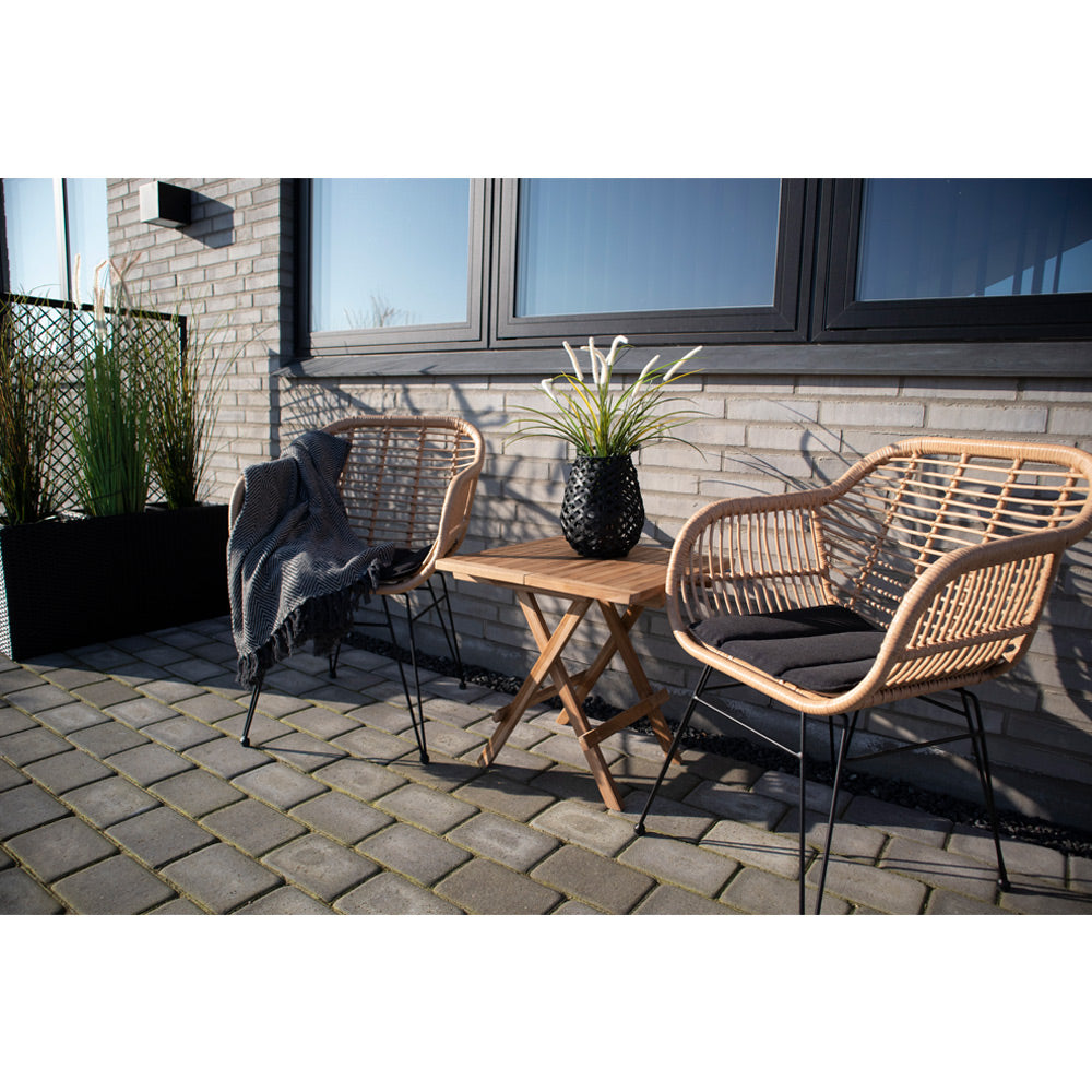 Se Bilbao Havebord/Sofabord i teaktræ 50x50xh50cm ❤ Kæmpe udvalg i House Nordic - Køb online på udsalg og tilbud lige nu ❤ Meget billig fragt og hurtig levering - Varenummer: Bolig&Haven-42001783718140 og barcode / Ean: 5713917007080 på lager - Udsalg på Spar helt op til 57% - Kæmpe udsalg på over 739 brands