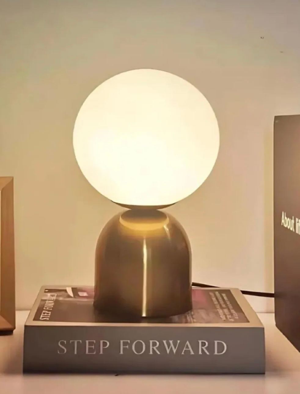 Se NORDVÄRK BRZ-340118 bordlampe - hvid glas og guld metal ❤ Kæmpe udvalg i NORDVÄRK - Køb online på udsalg og tilbud lige nu ❤ Meget billig fragt og hurtig levering - Varenummer: Boboonline-125127 og barcode / Ean: 8684284142612 på lager - Udsalg på Interiør,
Belysning,
Lamper,
Billige lamper,
Billige bordlamper,
Dagligstue, Op til 57% rabat - Over 1.329 brands på online udsalg