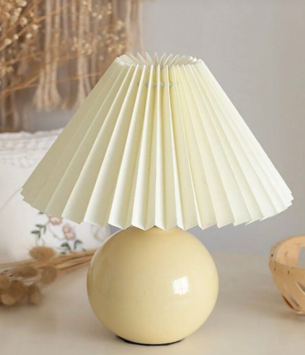 Se NORDVÄRK BRZ-340121 bordlampe - creme PVC og creme metal ❤ Kæmpe udvalg i NORDVÄRK - Køb online på udsalg og tilbud lige nu ❤ Meget billig fragt og hurtig levering - Varenummer: Boboonline-125228 og barcode / Ean: 8684284142636 på lager - Udsalg på Interiør,
Belysning,
Lamper,
Billige lamper,
Billige bordlamper,
Dagligstue, Op til 63% rabat - Over 1.329 brands på online udsalg