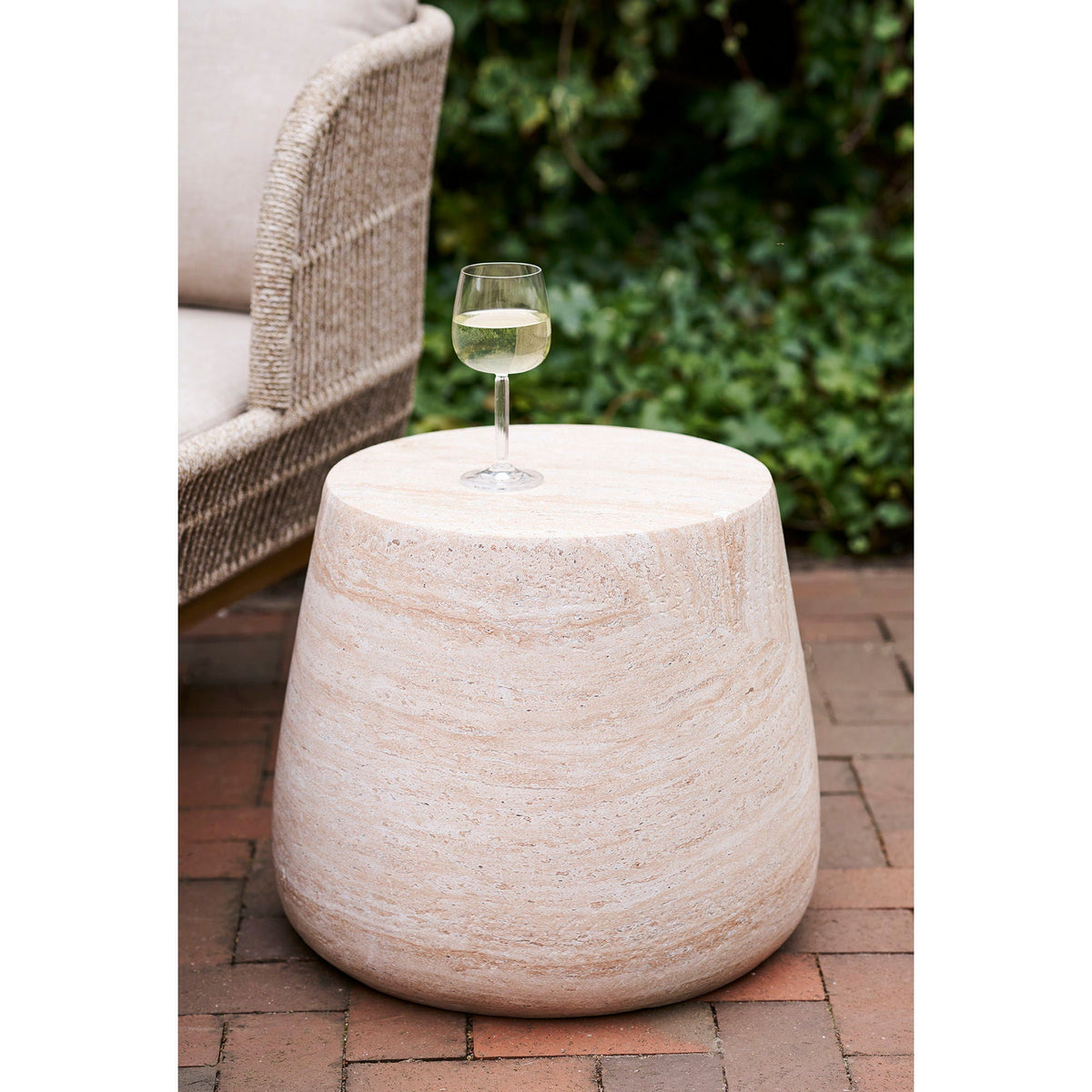Se House Nordic - Bonn Sidebord, Natur, fiberclay, Ø47,5cm ❤ Kæmpe udvalg i House Nordic - Køb online på udsalg og tilbud lige nu ❤ Super billig fragt og lynhurtig levering - Varenummer: Bolig&Haven-50242384527690 og barcode / Ean: 5713917034383 på lager - Udsalg på Få op til 69% i rabat - Find over 1.798 brands på udsalg
