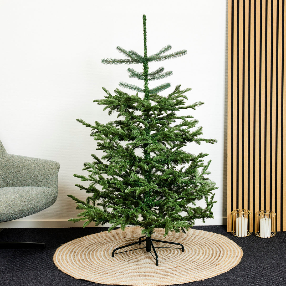 Se Nordic Winter - Luksus Juletræ kunstig PE, klasse A+, 150 x 118 cm. u/lys ❤ Kæmpe udvalg i Nordic Winter - Køb online på udsalg og tilbud lige nu ❤ Billig fragt og hurtig levering - Varenummer: Bolig&Haven-53078110601546 og barcode / Ean: 5705858076348 på lager - Udsalg på Få op til 69% i rabat - Shop udsalg fra mere end 1.798 mærker