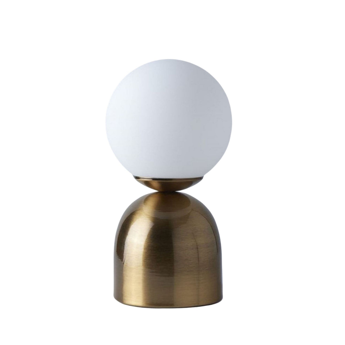 Se LUMI 242095 bordlampe - hvid glas og metal ❤ Kæmpe udvalg i LUMI - Køb online på udsalg og tilbud lige nu ❤ Meget billig fragt og hurtig levering: 1 - 2 hverdage - Varenummer: Boboonline-122163 og barcode / Ean: 8684283986781 på lager - Udsalg på Interiør,Belysning,Lamper,Bordlamper,
Interiør,
Belysning,
Lamper,
Billige lamper,
Bi Spar op til 51% - Over 785 kendte brands på udsalg