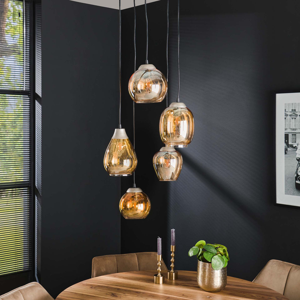 Se Player - Loftlampe med fem forskellige ravfarvede glaskupler Levering med pære(r) ❤ Kæmpe udvalg i 3-nordic - Køb online på udsalg og tilbud lige nu ❤ Billig fragt og hurtig levering - Varenummer: 3-nordic-4873-6428 og barcode / Ean: på lager - Udsalg på Lamper - Loftlamper - pendler - Hjørnelamper Op til 57% rabat - Over 1.329 brands på online udsalg