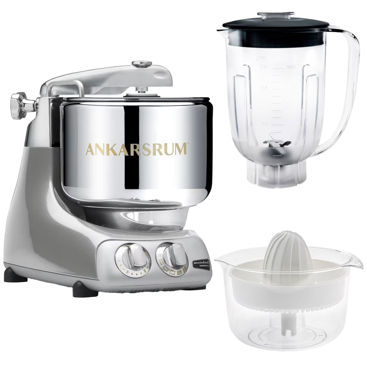 Sølvfarvet Ankarsrum Assistent AKM6230 køkkenmaskine med mixerkande og citruspresser