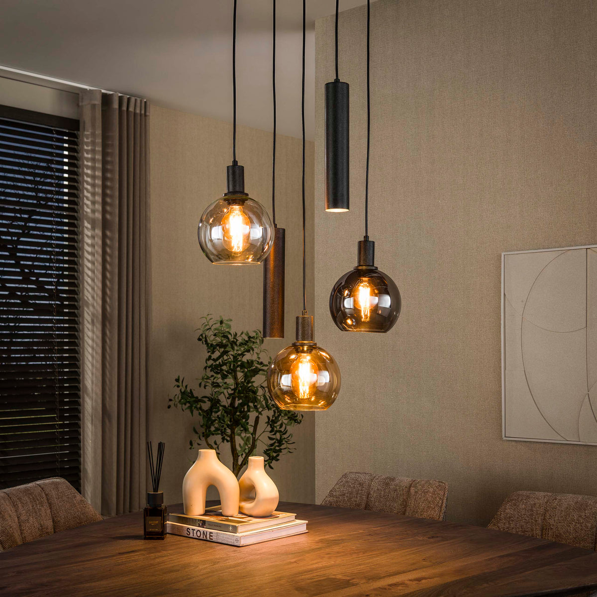 Se Bambino - Loftlampe med kombination af fem kupler i glas og metal Levering med pære(r) ❤ Kæmpe udvalg i 3-nordic - Køb online på udsalg og tilbud lige nu ❤ Billig fragt og hurtig levering - Varenummer: 3-nordic-8995-7431 og barcode / Ean: på lager - Udsalg på Lamper - Loftlamper - pendler - Hjørnelamper Spar helt op til 57% - Kæmpe udsalg på over 739 brands