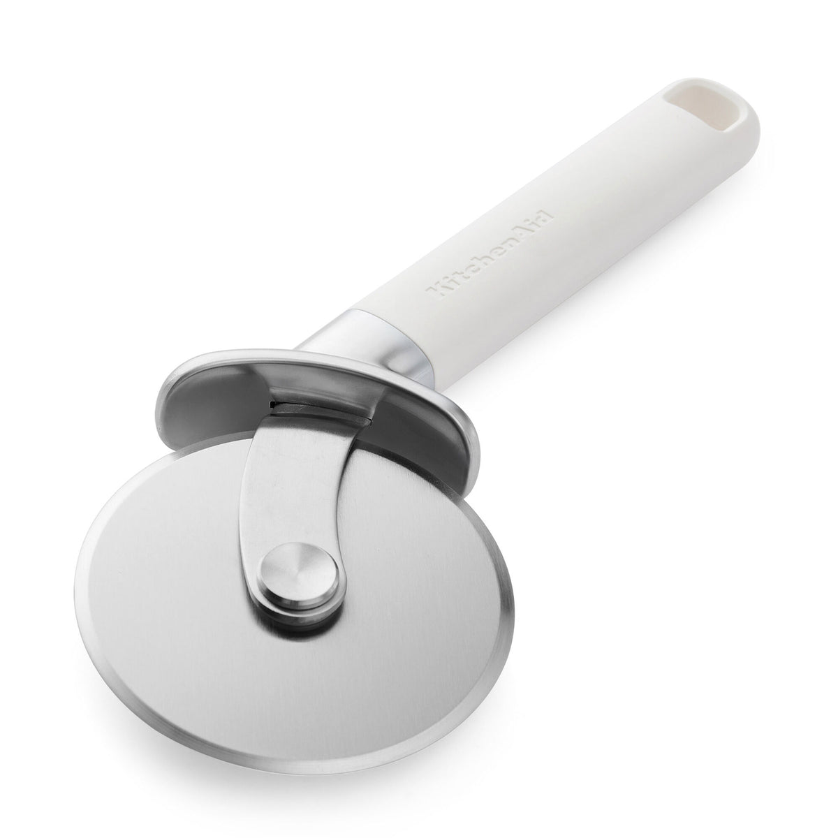 Kitchenaid Classic pizzaskærer i porcelænshvid med vinklet blad i rustfrit stål