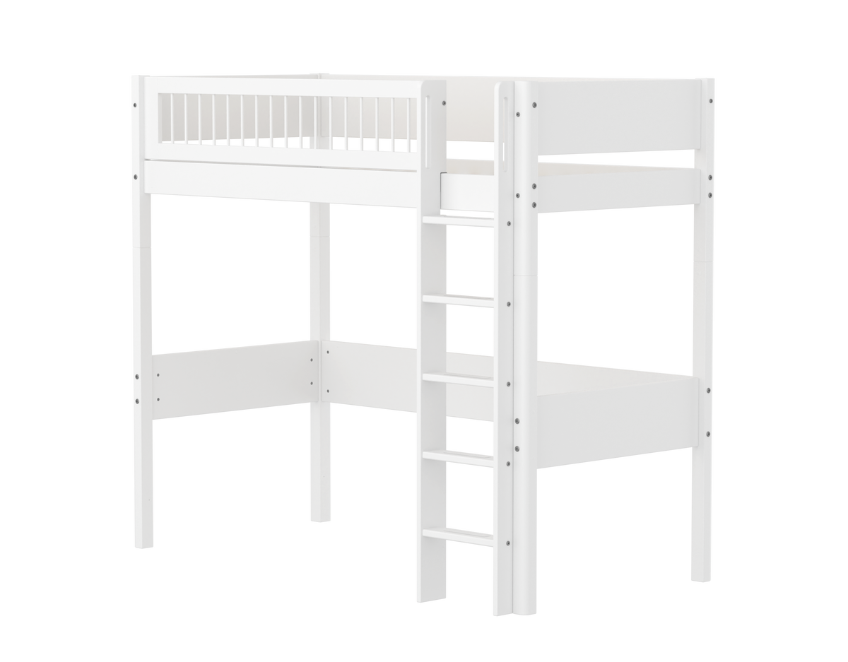 Hvid Flexa White højseng 184 cm med stige og sengehest, 90 x 200 cm