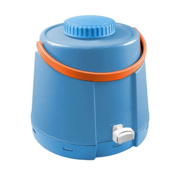 Blå køledunk i plast med taphane, 5,6 liter