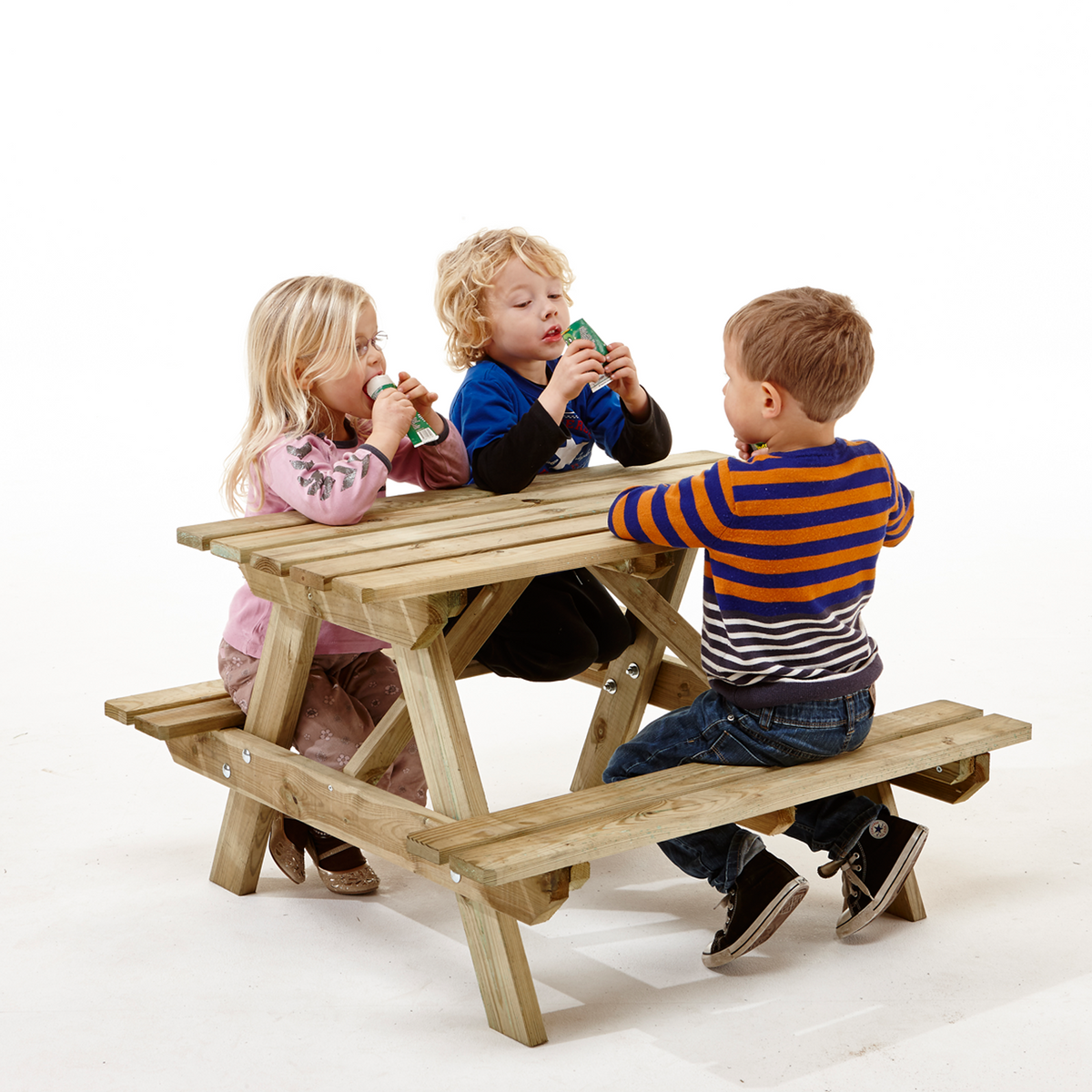 Se Nordic Play - Bord og bænkesæt til børn i trykimprægneret træ ❤ Kæmpe udvalg i Nordic Play - Køb online på udsalg og tilbud lige nu ❤ Billig fragt • Hurtig levering - Varenummer: Bolig&Haven-36523121737879 og barcode / Ean: 5705858724539 på lager - Udsalg på Få op til 69% i rabat - Over 1.798 brands samlet på udsalg