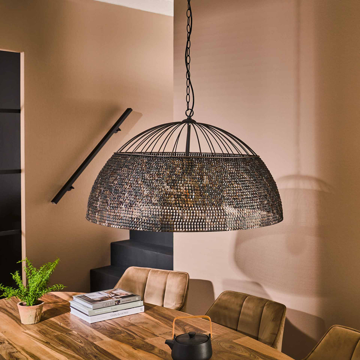 Se Armor - Håndlavet loftlampe med en ø 80 cm. skærm Levering med pære(r) ❤ Kæmpe udvalg i 3-nordic - Køb online på udsalg og tilbud lige nu ❤ Billig fragt og hurtig levering - Varenummer: 3-nordic-4839-6372 og barcode / Ean: på lager - Udsalg på Lamper - Loftlamper - pendler - Pendler med 1 skærm Spar helt op til 57% - Find dine favoritter blandt 2.739 brands
