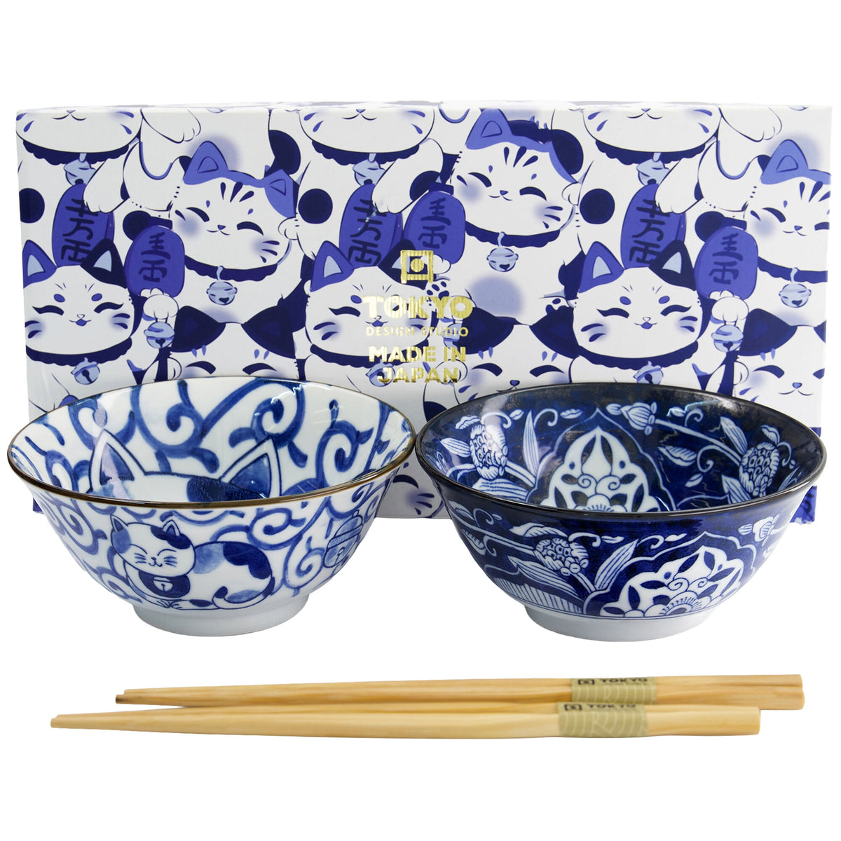 Skålsæt fra Tokyo Design Studio Kawaii Cat Tayo med kattemotiver i blå nuancer og spisepinde