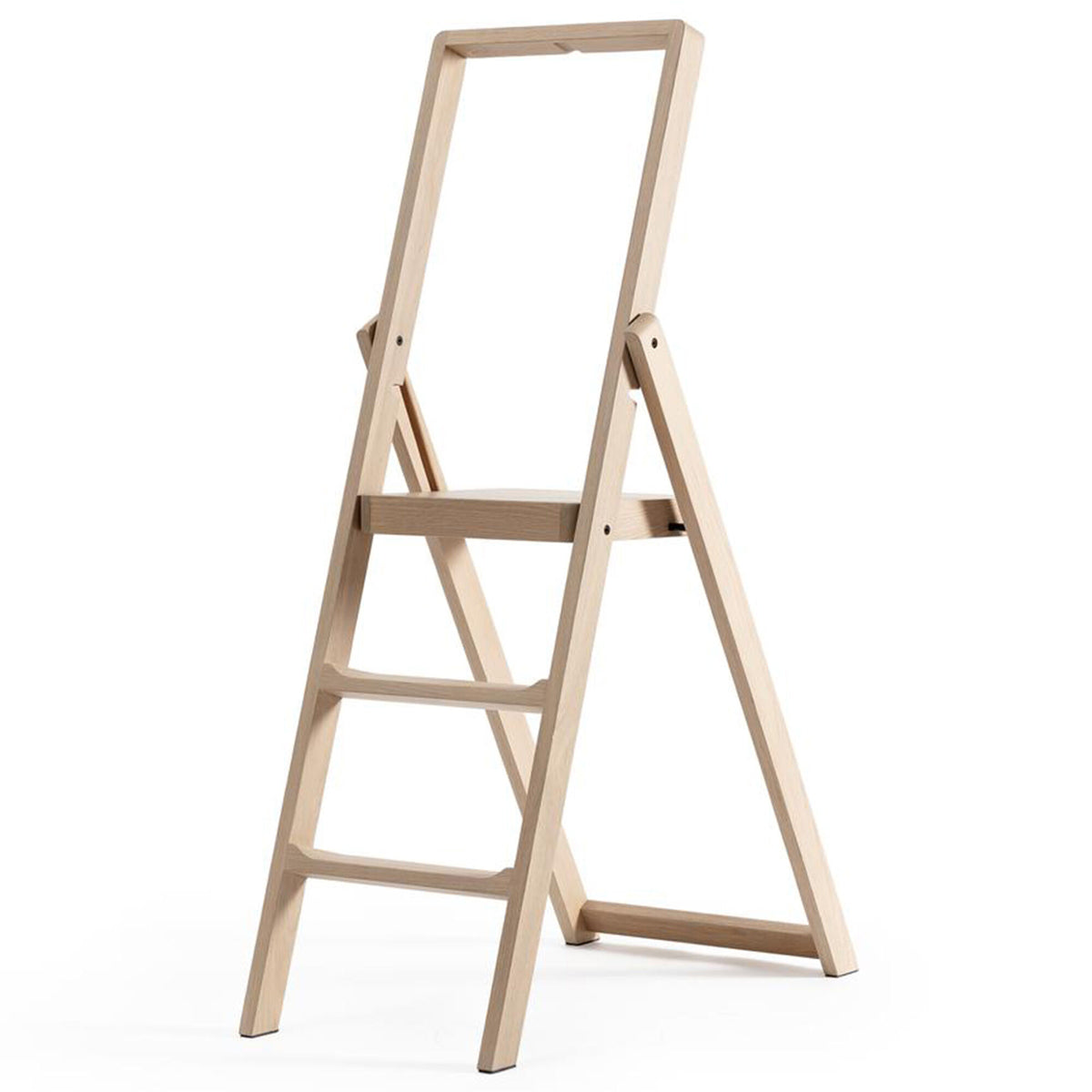 Design House Stockholm Step stige i lys eg