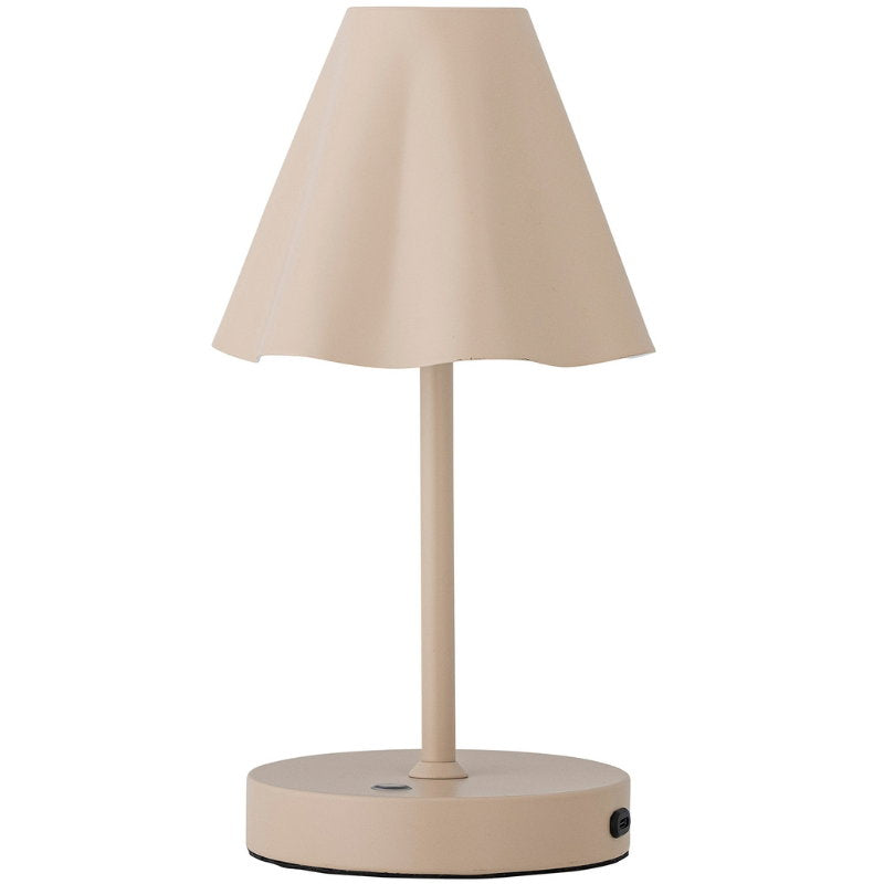Se Lianna Portable Lampe, Genopladelig, Natur, Metal ✔ Kæmpe udvalg i Bloomingville - Køb online på udsalg og tilbud lige nu ✔ Super billig fragt og lynhurtig levering - Varenummer: Barlife-1491663 og 5711173326204 på lager - Udsalg på Home - Barindretning - Møbler & indretning Spar stort – op til 59% - Over 2.739 mærker med daglige tilbud