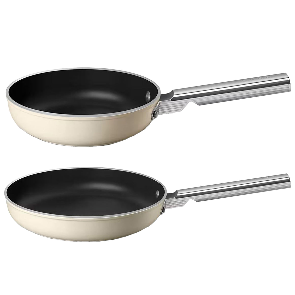 Smeg stegepandesæt i creme med to pander på 20 og 28 cm og stålhåndtag