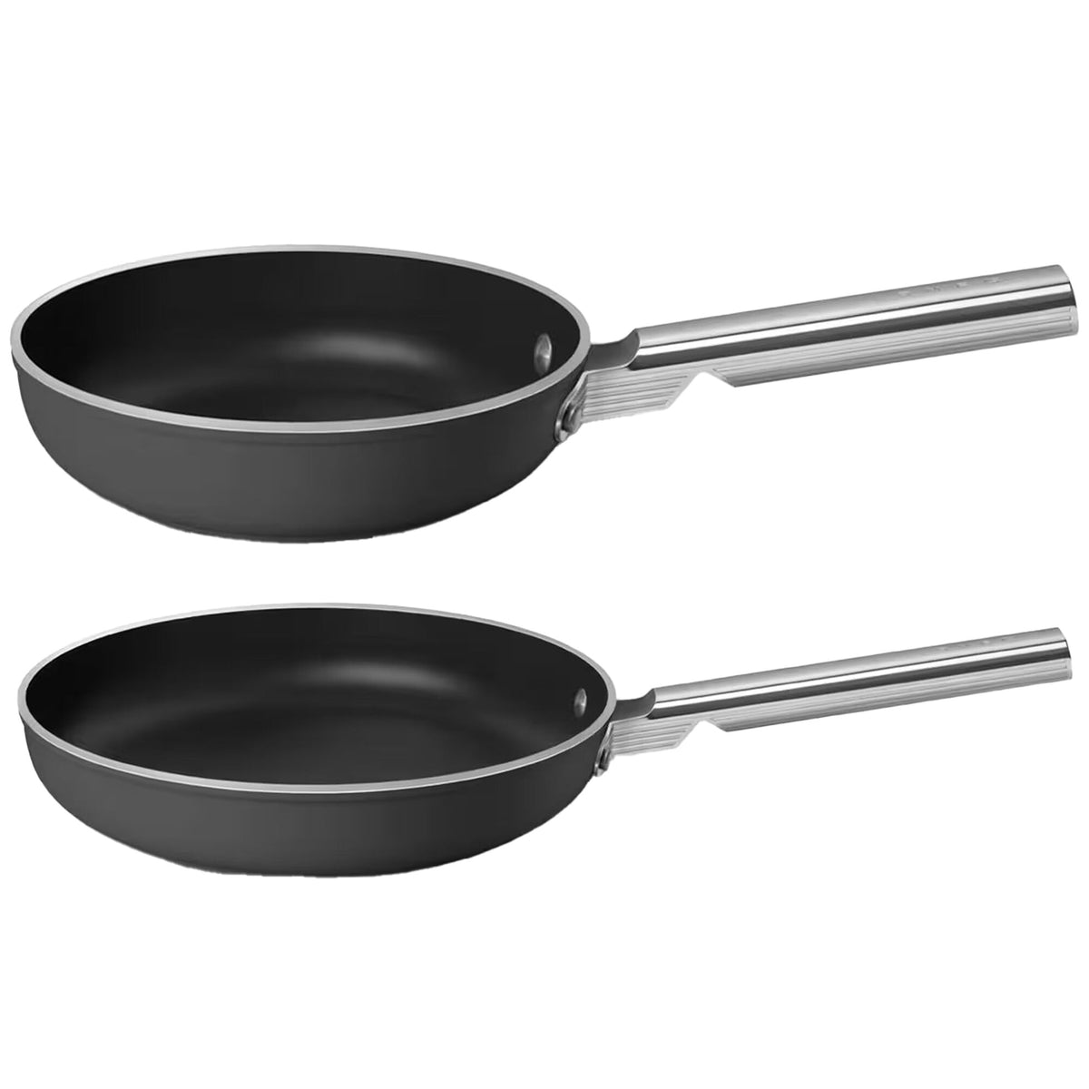 Smeg stegepandesæt i sort med to pander på 20 og 28 cm
