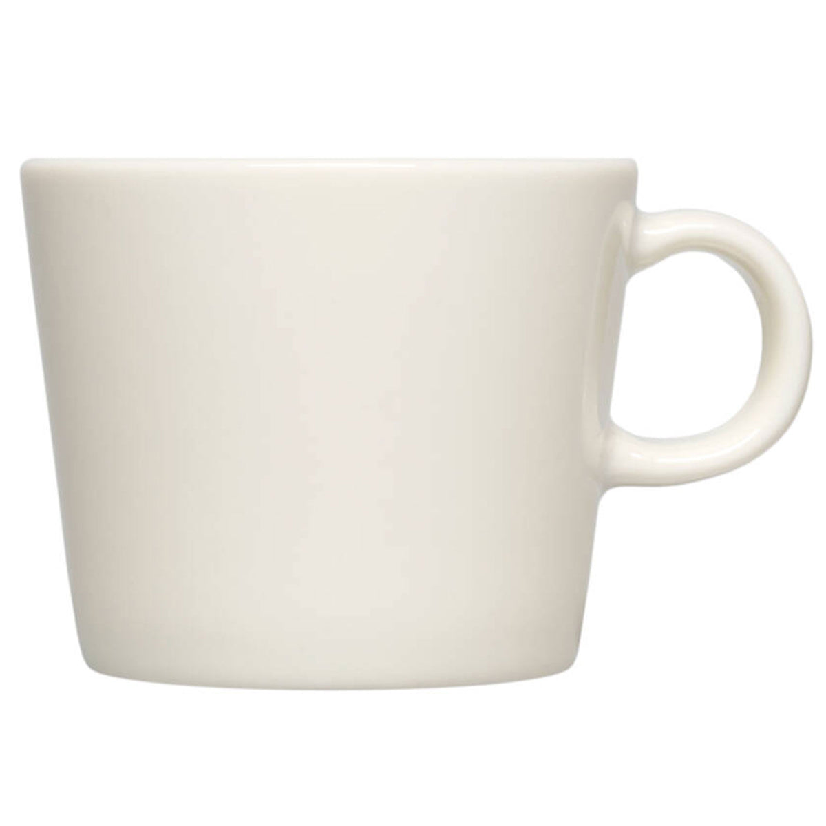 Hvid Iittala Teema espressokop på 10 cl i nedtonet og funktionelt design