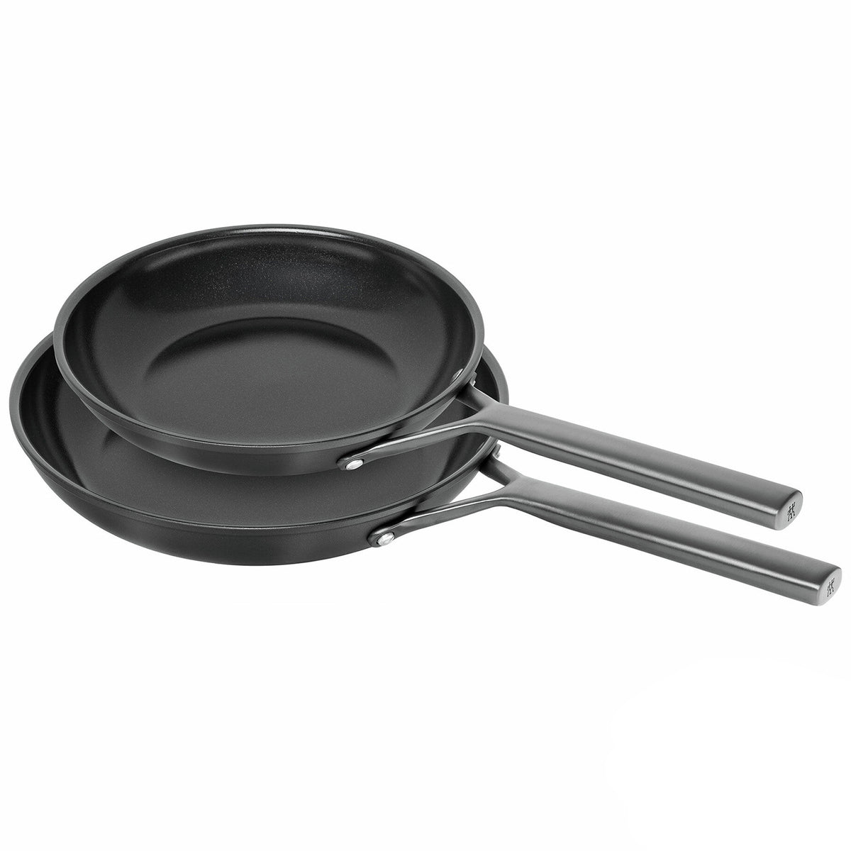 Zwilling Milano stegepandesæt i sort med en pande på 24 cm og en på 28 cm