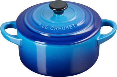 Se Le Creuset Mini Gryde 10 cm Azure Blue Str 10 cm - Gryder ❤ Stort online udvalg i Le Creuset ❤ Meget billig fragt og hurtig levering: 1 - 2 hverdage - Varenummer: MGS-S00592602 og barcode / Ean: 843251115242 på lager - Udsalg på Bolig - Køkkenudstyr - Gryder & pander - Gryder Spar op til 56% - Over 1324 kendte brands på udsalg