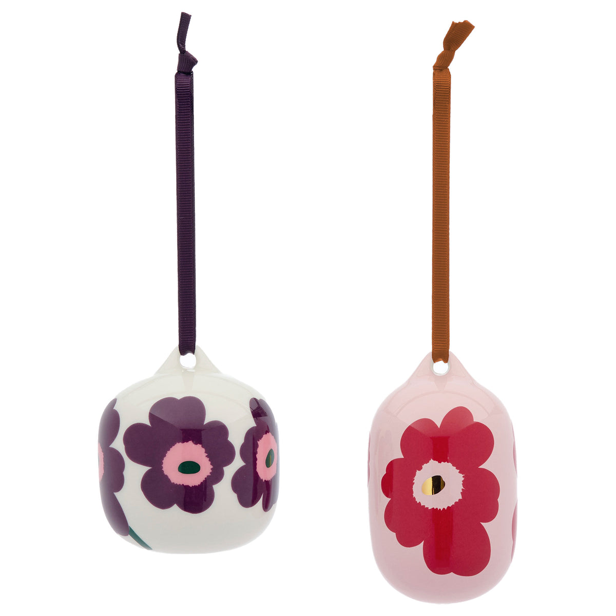 To Marimekko Unikko-ornamenter i pink og cranberry med blomstermønster