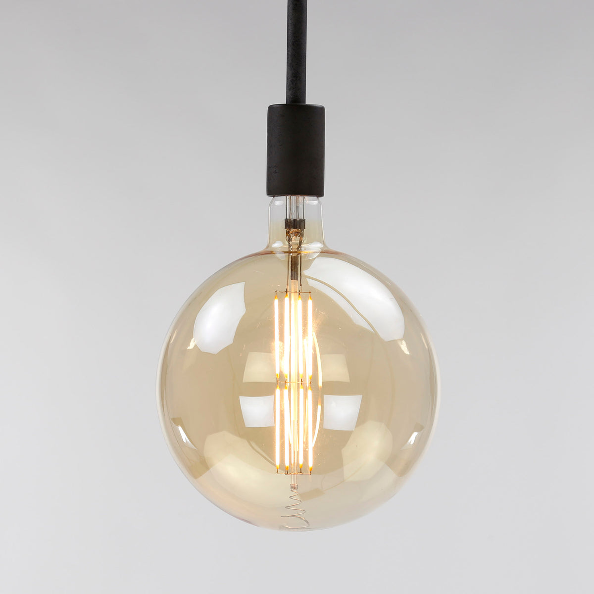 Se Stor rund LED pære i ravfarvet glas ❤ Kæmpe udvalg i 3-nordic - Køb online på udsalg og tilbud lige nu ❤ Billig fragt og hurtig levering - Varenummer: 3-nordic-1490 og barcode / Ean: på lager - Udsalg på Lamper - Pærer Få op til 67% i rabat - Shop populære mærker fra over 2.739 brands