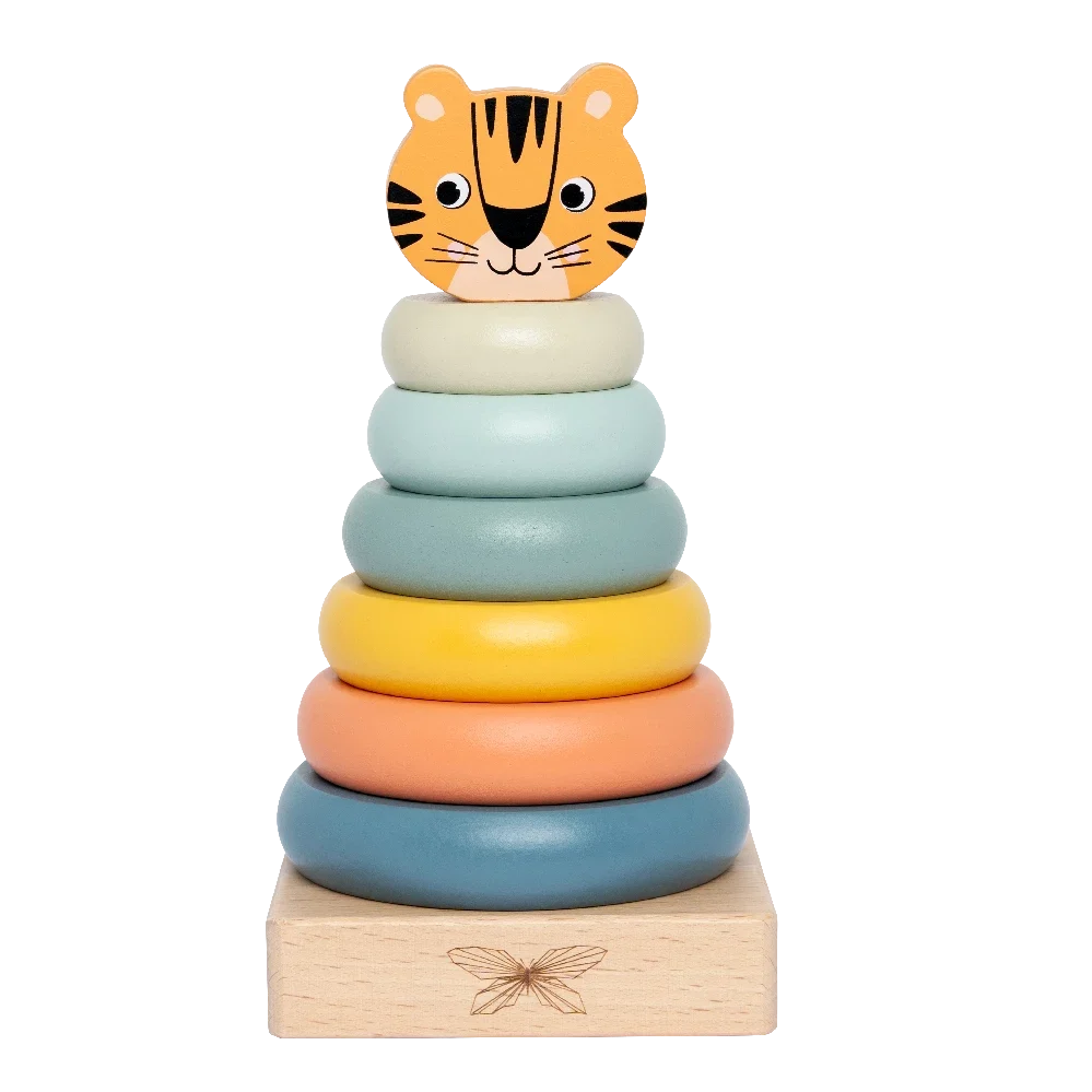 By Astrup stabeltårn i træ med tigerhoved