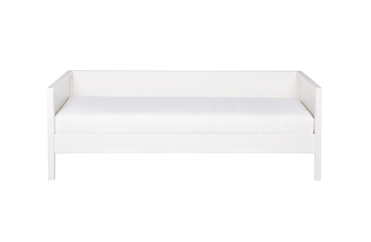 Se WOOOD Nikki junior sofa sengeramme, ekskl. lamelbund, madras og skuffe - hvid fyrretræ (90x200) ❤ Kæmpe udvalg i WOOOD - Køb online på udsalg og tilbud lige nu ❤ Billig fragt • Hurtig levering - Varenummer: Boboonline-84574 og barcode / Ean: 8714713059904 på lager - Udsalg på Møbler,
Børnemøbler,
Børnesenge,
Møbler til teenageværelset,
Børneværelset,
Samarbejd Op til 63% rabat - Mere end 1.329 populære mærker på udsalg