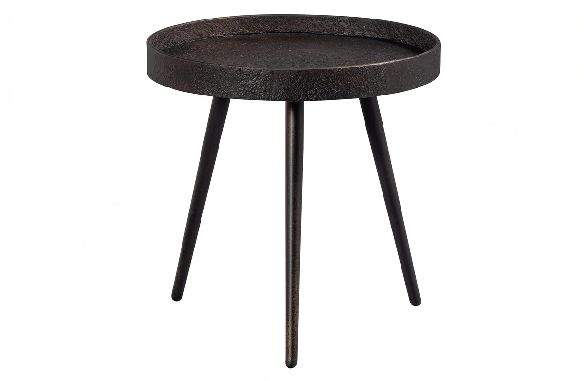 Se WOOOD Bounds sidebord M, rund - antik guld krydsfinér og metal (Ø41) ❤ Kæmpe udvalg i WOOOD - Køb online på udsalg og tilbud lige nu ❤ Meget billig fragt og hurtig levering - Varenummer: Boboonline-98639 og barcode / Ean: 8714713165421 på lager - Udsalg på Møbler,Borde,Hjørneborde og sideborde,
Møbler,
Borde,
Dagligstue,
Borde til stuen,
Ju Op til 61% rabat - Find tilbud fra over 2.739 mærker