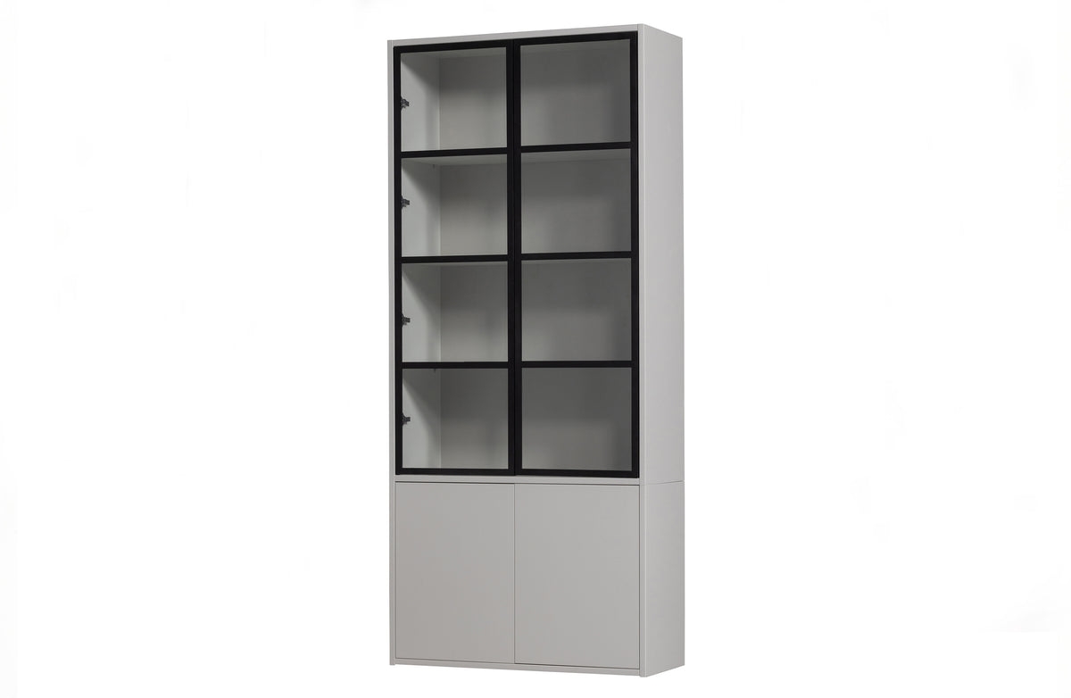 Se VTWONEN Basic vitrineskab, m. 4 push to open låger, 5 hylder - glas, sort metal og tågegrå fyrretræ ❤ Kæmpe udvalg i WOOOD - Køb online på udsalg og tilbud lige nu ❤ Super billig fragt og lynhurtig levering - Varenummer: Boboonline-100065 og barcode / Ean: 8714713172627 på lager - Udsalg på Møbler,Skabe,Vitrineskabe,
Møbler,
Skabe,
Glasskabe,
Spisestue,
Køkken / Køkkenalrum, Op til 63% rabat - Kendte mærker på udsalg – over 1.329 brands