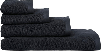 Se Marc O"Polo Home Timeless Towel Dark Navy - Håndklæder ❤ Stort online udvalg i Marc O"Polo Home ❤ Meget billig fragt og hurtig levering: 1 - 2 hverdage - Varenummer: MGS-S12826722 og barcode / Ean: 8715944841832 på lager - Udsalg på Bolig - Tekstiler & puder - Håndklæder Spar op til 62% - Over 1354 design brands på udsalg
