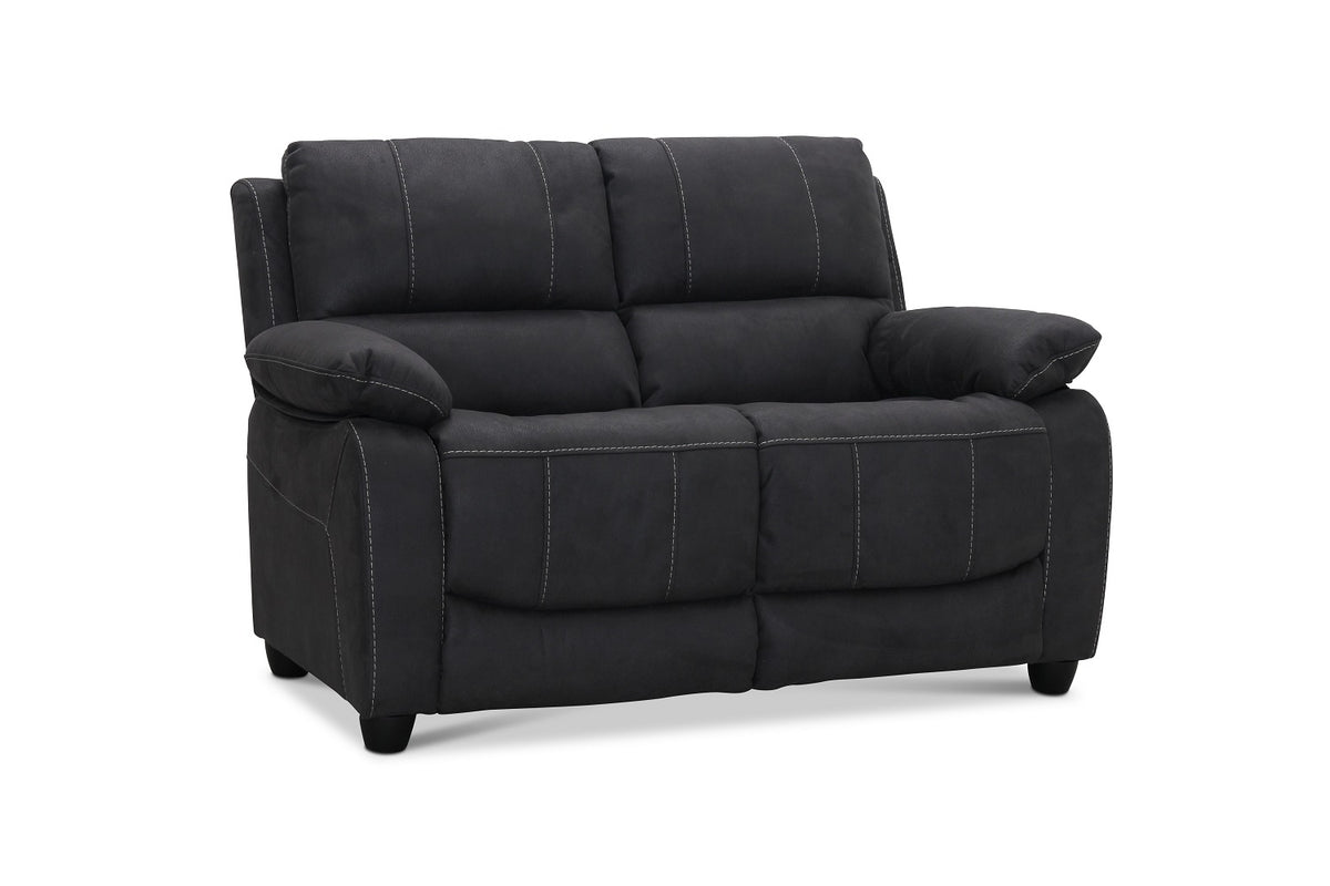 Se HAGA Texas 2 pers. sofa - gråt stof ❤ Kæmpe udvalg i Haga Gruppen - Køb online på udsalg og tilbud lige nu ❤ Billig fragt og hurtig levering - Varenummer: Boboonline-8731 og barcode / Ean: på lager - Udsalg på Møbler,Sofaer,Stofsofaer,
2 personers sofaer,
Biografsofaer,
Sofaer i Urban Living / New Yorker stil,
Dagligstue, Op til 57% rabat - Find tilbud fra over 2.739 mærker
