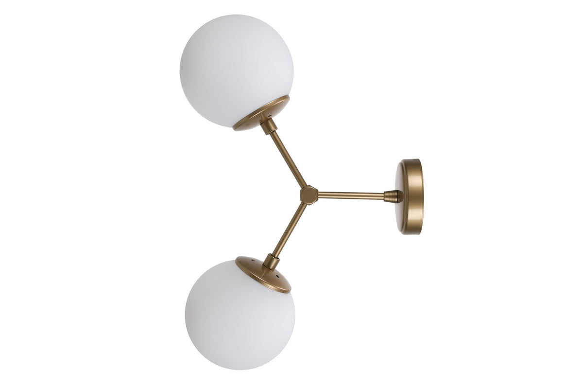 Se LUMI væglampe - hvid glas og guld metal ❤ Kæmpe udvalg i LUMI - Køb online på udsalg og tilbud lige nu ❤ Meget billig fragt og hurtig levering: 1 - 2 hverdage - Varenummer: Boboonline-103146 og barcode / Ean: 8681875501476 på lager - Udsalg på Interiør,Belysning,Lamper,Væglamper Spar op til 51% - Over 785 kendte brands på udsalg