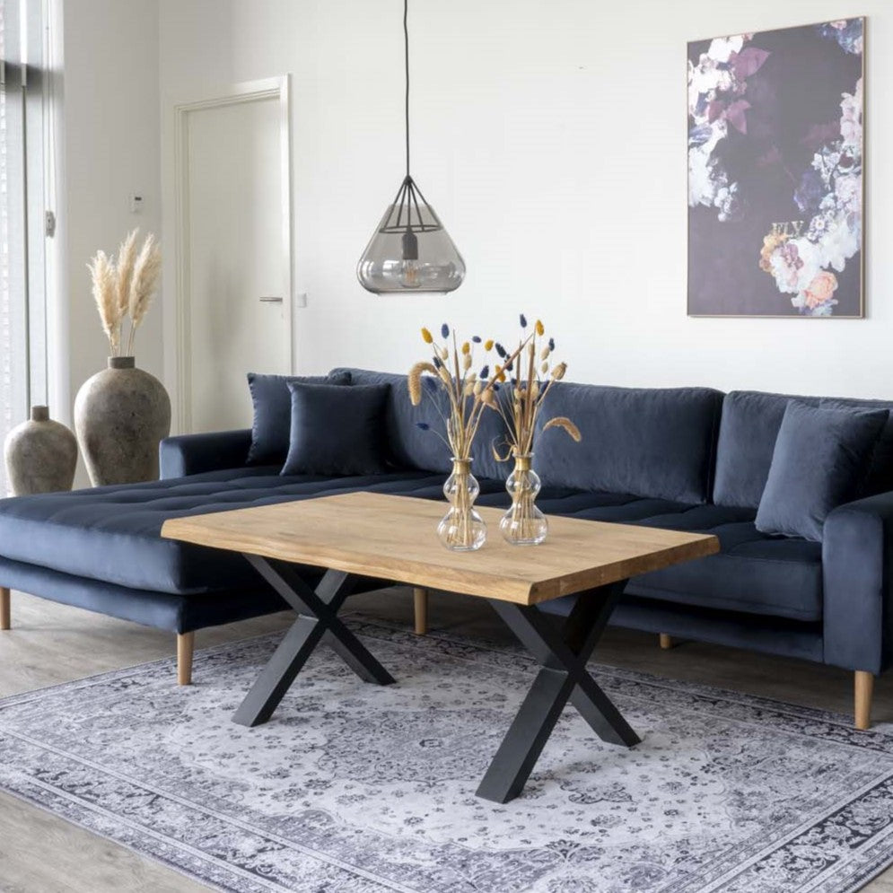 Se Juva - Sofabord i olieret eg og bølgekant ❤ Kæmpe udvalg i 3-nordic - Køb online på udsalg og tilbud lige nu ❤ Lav fragtpris og hurtig levering - Varenummer: 3-nordic-4794 og barcode / Ean: 5713917005581 på lager - Udsalg på Dagligstue - Sofaborde - Moderne designs - unikt, nytænkende og individuelt Store besparelser – op til 77% - Store besparelser på over 2.281 brands