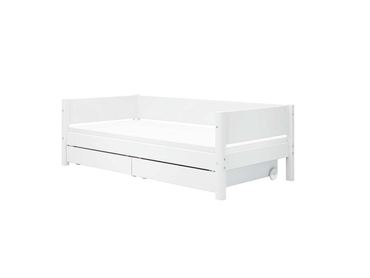 Hvid Flexa White enkeltseng 90x200 cm med baggavl og udtræksskuffer