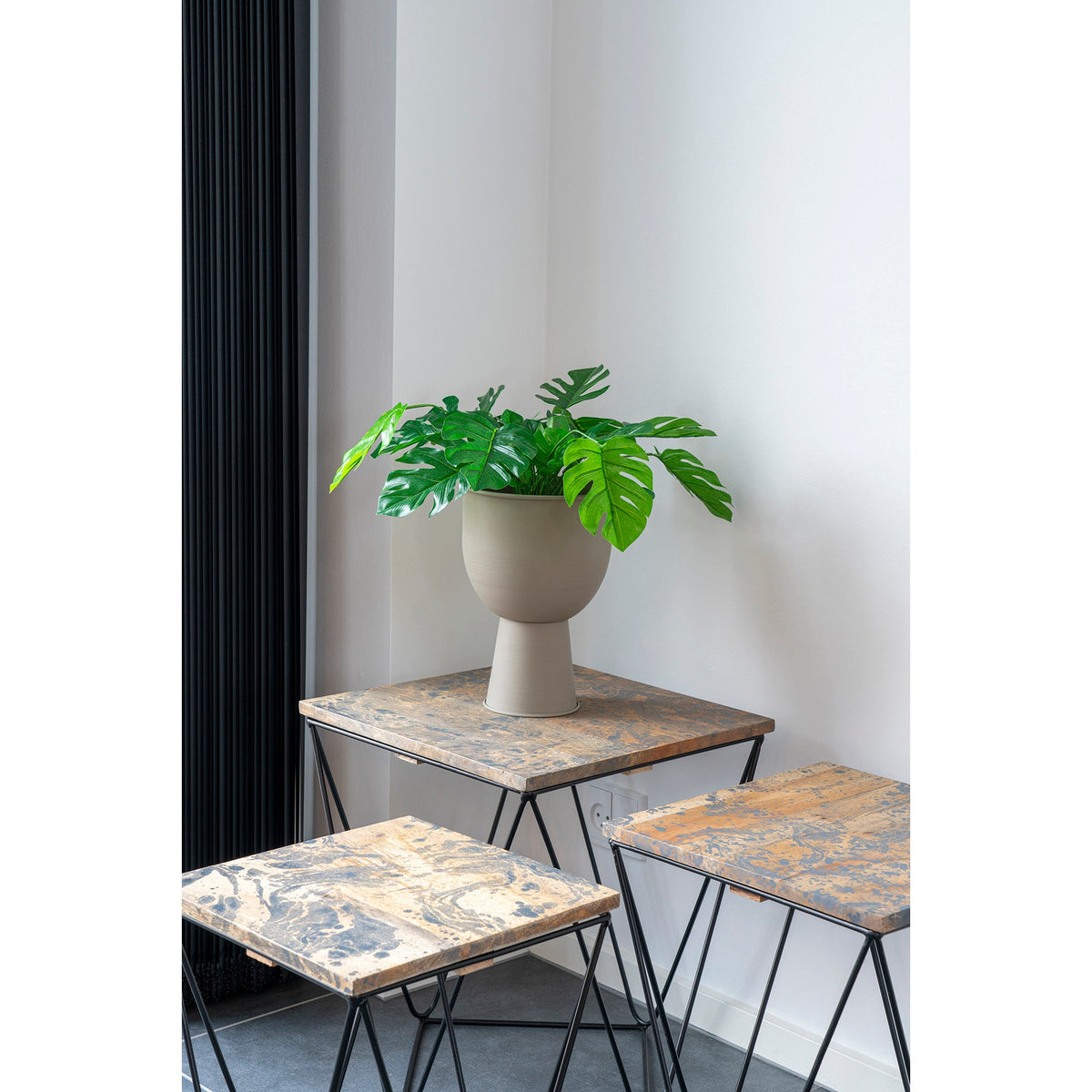 Se Amalfi Blomsterstander - Sand - H27 cm ❤ Kæmpe udvalg i House Nordic - Køb online på udsalg og tilbud lige nu ❤ Super billig fragt og lynhurtig levering - Varenummer: Bolig&Haven-42964444905724 og barcode / Ean: 5713917018406 på lager - Udsalg på Op til 57% rabat - Over 1.329 brands på online udsalg