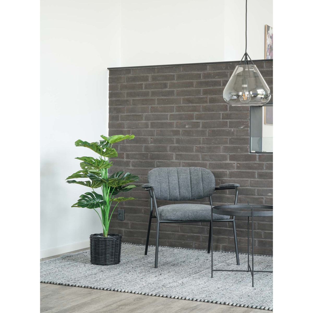 Se Monstera - Kunstig plante 90 cm ❤ Kæmpe udvalg i House Nordic - Køb online på udsalg og tilbud lige nu ❤ Meget billig fragt og hurtig levering - Varenummer: Bolig&Haven-42135249125628 og barcode / Ean: 5713917004478 på lager - Udsalg på Få op til 63% i rabat - Over 1.798 brands samlet på udsalg