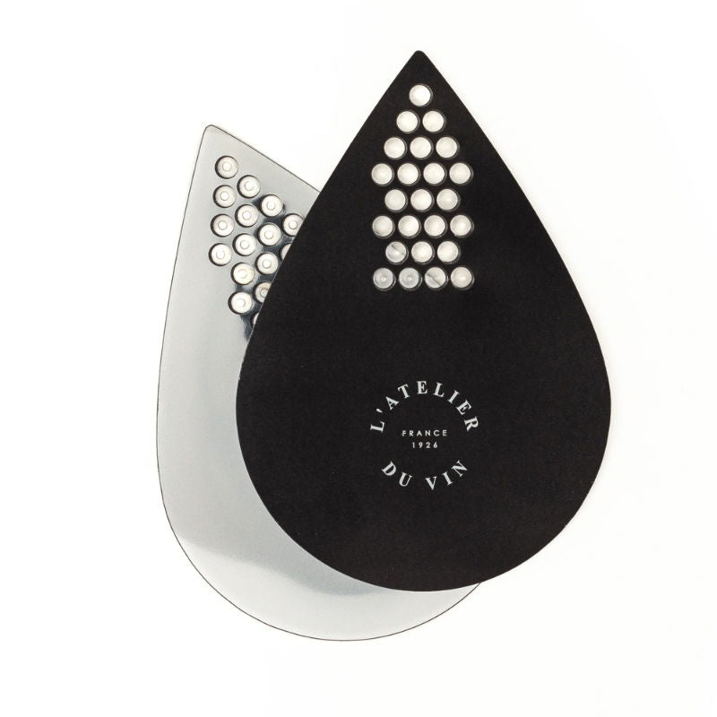 Se Verseur Aérateur Souple Silver & Black Vinskænker ✔ Kæmpe udvalg i L'Atelier du Vin - Køb online på udsalg og tilbud lige nu ✔ Billig fragt og hurtig levering - Varenummer: Barlife-1425403 og 3166650955064 på lager - Udsalg på Höstrea Få op til 69% i rabat - Shop udsalg fra mere end 1.798 mærker