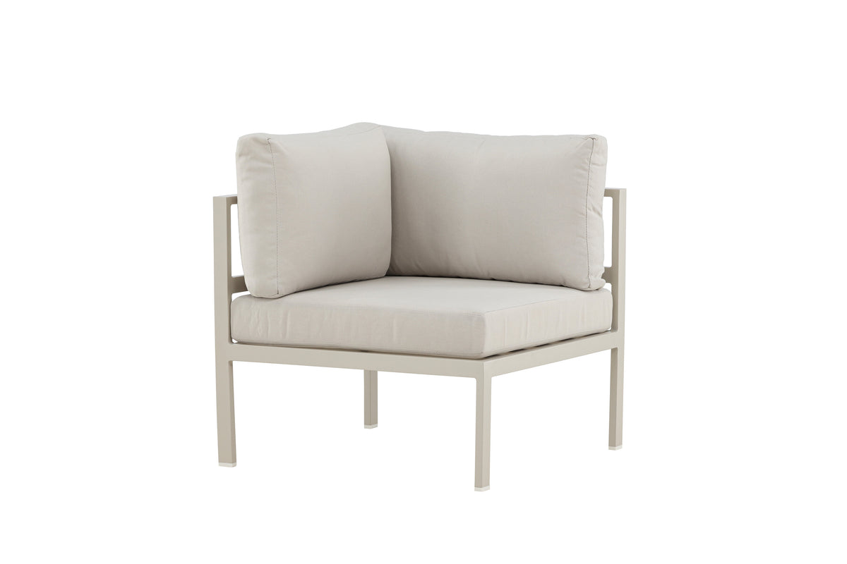 Se VENTURE DESIGN Copacabana hjørne modul til havehjørnesofa - beige olefin hynder og beige aluminium ❤ Kæmpe udvalg i Venture Design - Køb online på udsalg og tilbud lige nu ❤ Hurtig levering til lave fragtpriser - Varenummer: Boboonline-126768 og barcode / Ean: 7340220863577 på lager - Udsalg på Udendørs møbler,
Udendørs loungemøbler,
Terrasse og have,
Udendørs loungemøbler,
Alle udendørs møbler Få op til 67% i rabat - Find over 1.798 brands på udsalg