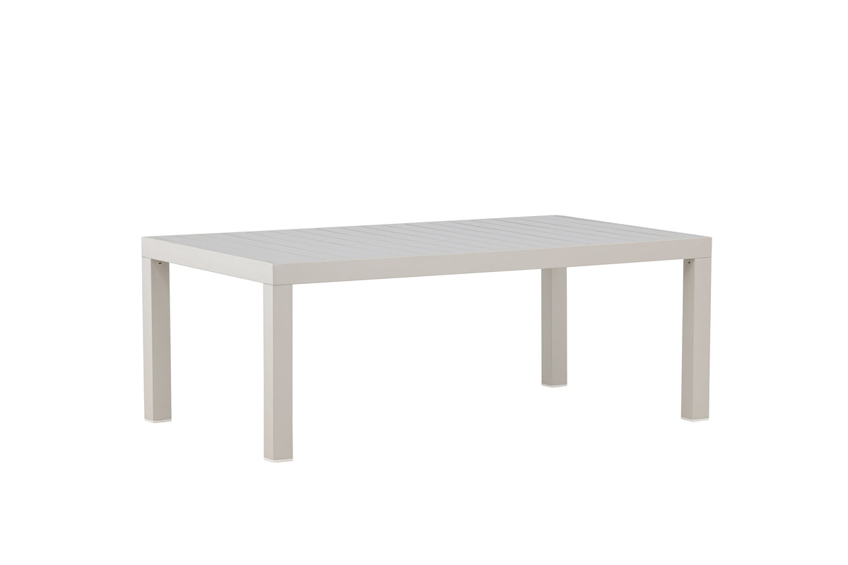 Se VENTURE HOME Copacabana udendørs sofabord, rektangulær - beige aluminium (70x120) ❤ Kæmpe udvalg i Venture Design - Køb online på udsalg og tilbud lige nu ❤ Meget billig fragt og hurtig levering - Varenummer: Boboonline-126770 og barcode / Ean: 7340220863652 på lager - Udsalg på Udendørs møbler,
Udendørs loungemøbler,
Udendørs loungeborde,
Udendørs sofaborde,
Terrasse og have, Spar stort – op til 59% - Over 2.739 kendte brands på stort udsalg