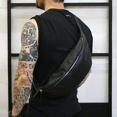 Se billigt udsalg på sort læder Bumbag, model large. Stort online udvalg. Køb nu og få hurtig levering! Spar op til 61%.