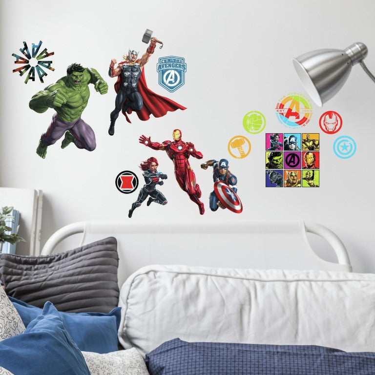 Se Avengers Classic Wallstickers ✔ Kæmpe udvalg i Roommates - Køb online på udsalg og tilbud lige nu ✔ Super billig fragt og lynhurtig levering - Varenummer: MMAction-216081 og 34878771717 på lager - Udsalg på Superhelte Wallstickers (Marvel m.v.) Store besparelser – op til 77% - Store besparelser på over 2.281 mærker