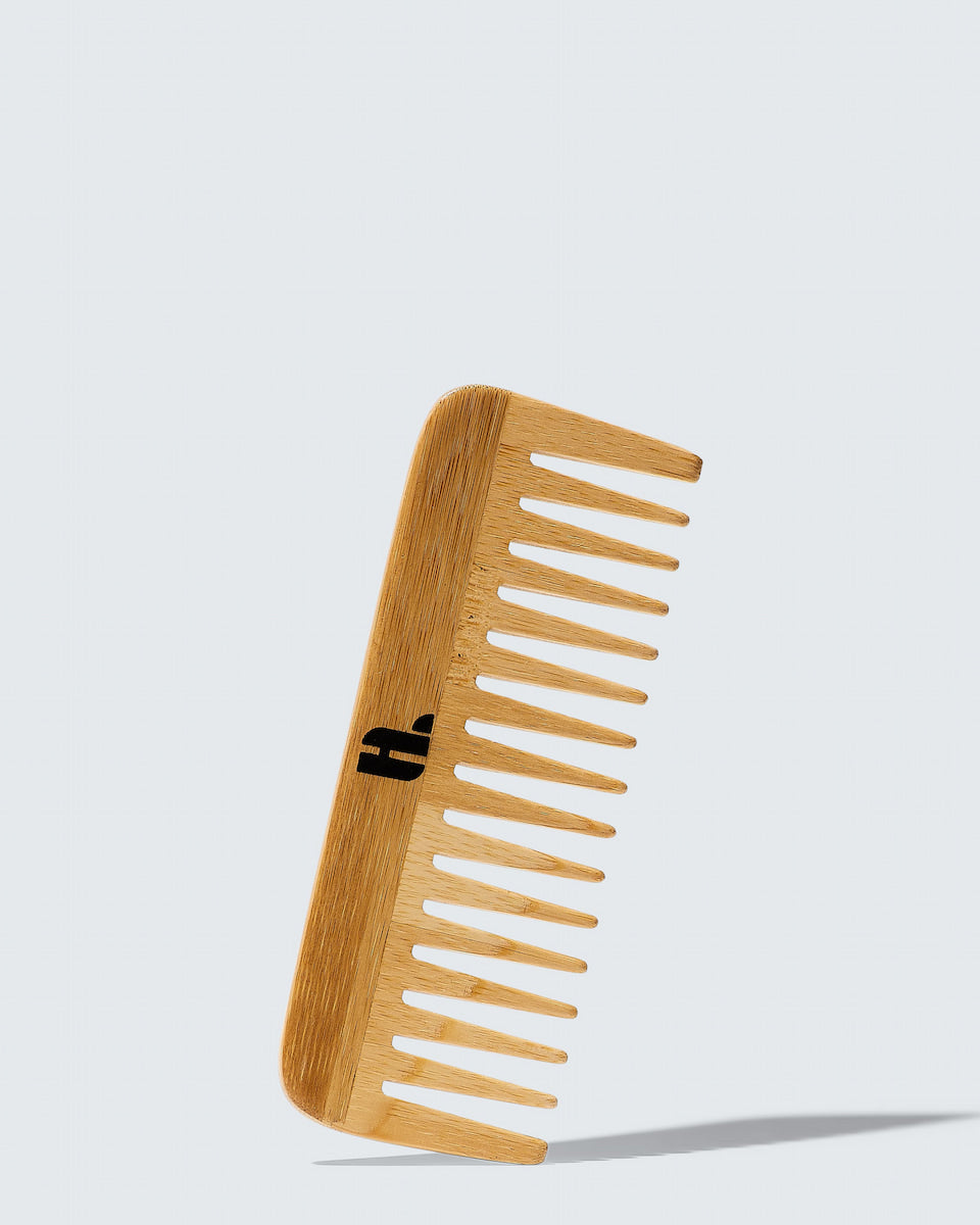 Hairlust Bamboo Comb, bredtandet hårkam i bambus