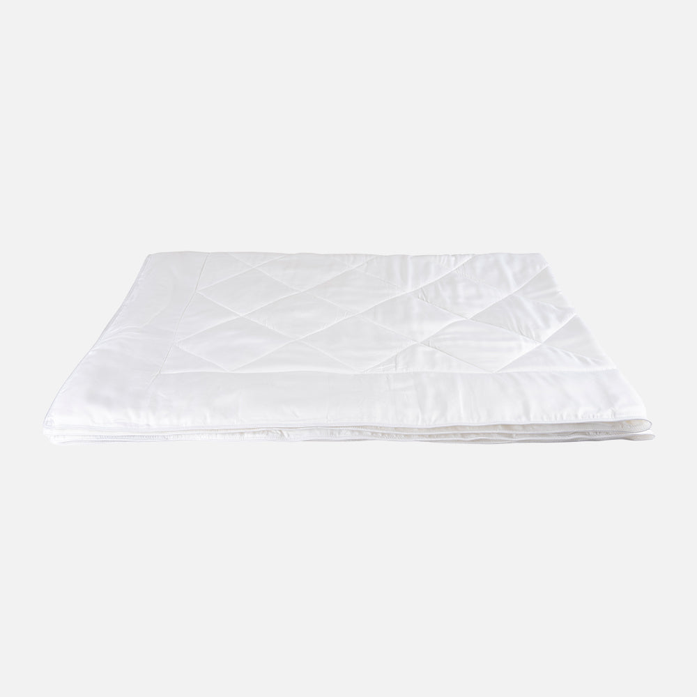 Se Arctic BJØRNØ Bambusdyne helårs - 200x220 cm ❤ Kæmpe udvalg i Arctic - Køb online på udsalg og tilbud lige nu ❤ Meget billig fragt og hurtig levering - Varenummer: HomeFeeling-9097 - Udsalg på Dyner - Fiberdyne - Alle dyner - Helårsdyne Store besparelser – op til 67% - Store besparelser på over 2.281 brands