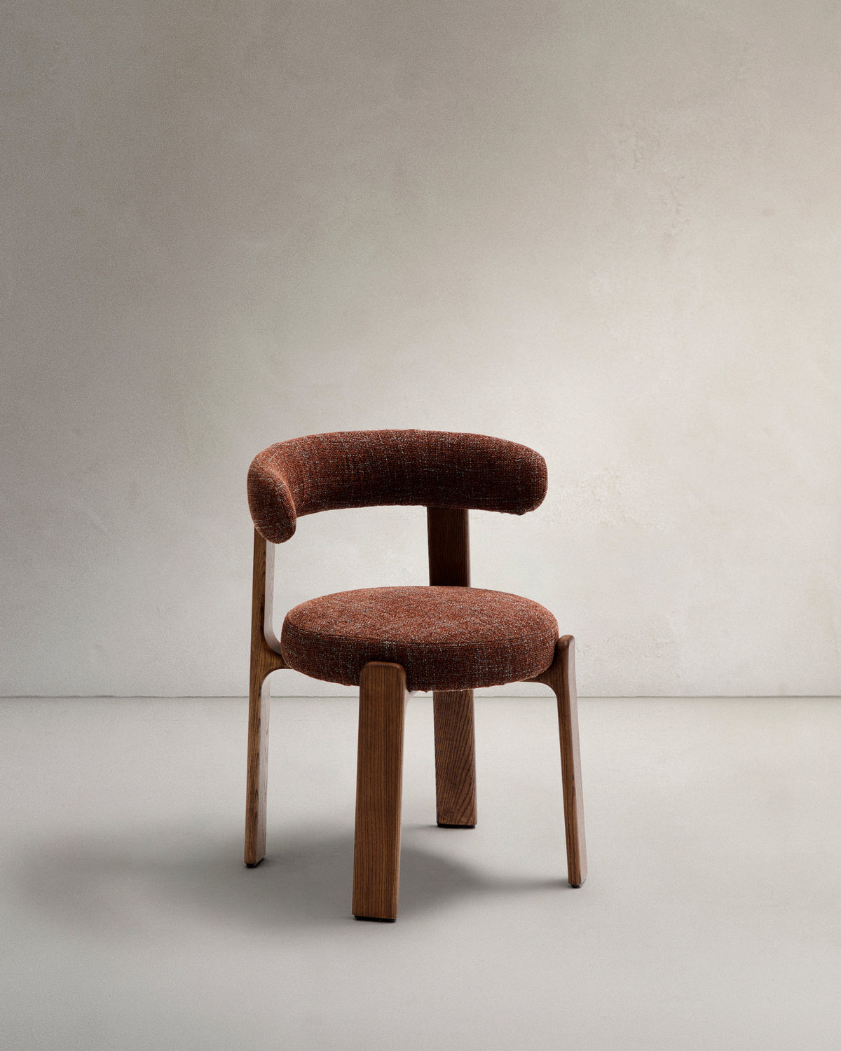 Se KAVE HOME Granite spisebordsstol - brun chenille og valnøddefinish asketræ ❤ Kæmpe udvalg i Kave Home - Køb online på udsalg og tilbud lige nu ❤ Meget billig fragt og hurtig levering: 1 - 2 hverdage - Varenummer: Boboonline-113941 og barcode / Ean: 8433840973357 på lager - Udsalg på Møbler,Stole,Spisebordsstole,
Møbler,
Stole,
Køkkenstole,
Spisestue,
Spisebordsstole Spar op til 51% - Over 785 kendte brands på udsalg